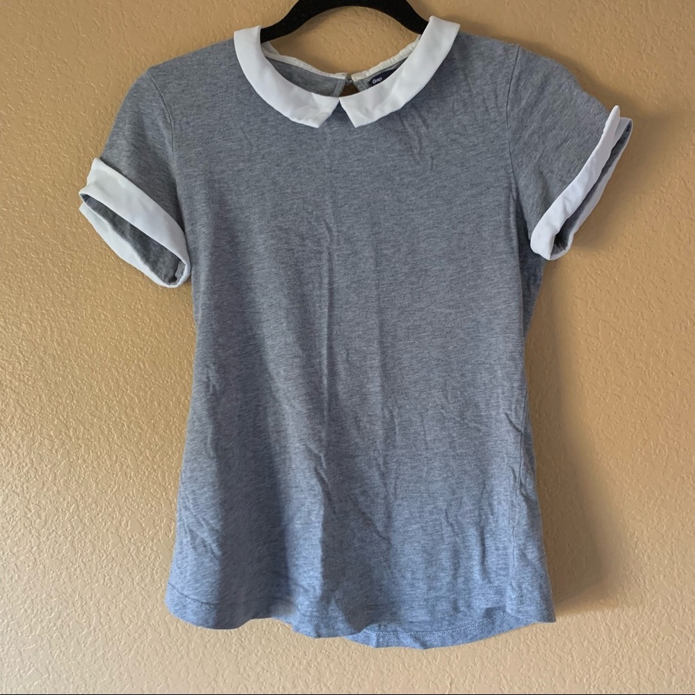 Gap Women’s Collared T-Shirt - Size XS
